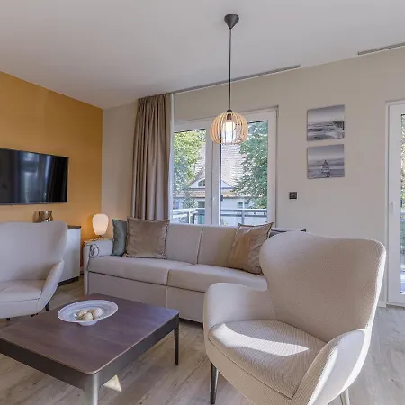 Aparthotel Zwei Wasser - Torhauser Alte Seefahrtschule Wustrow (Fischland)