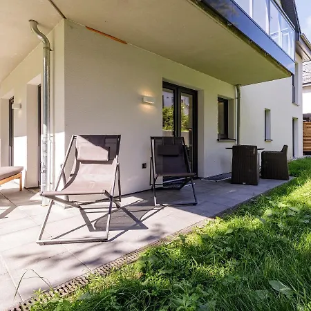 Aparthotel Zwei Wasser - Torhauser Alte Seefahrtschule