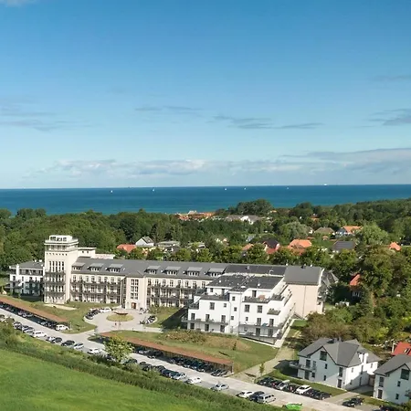 Zwei Wasser - Torhauser Alte Seefahrtschule Aparthotel Wustrow (Fischland)