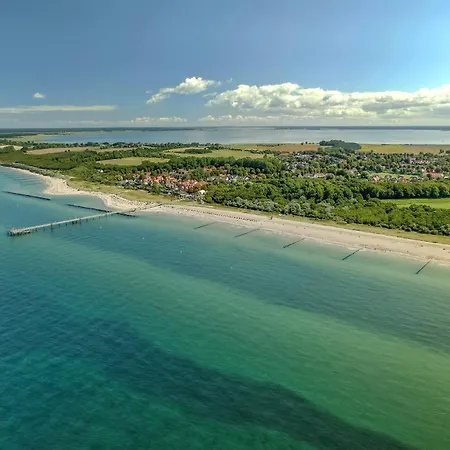 Aparthotel Zwei Wasser - Torhauser Alte Seefahrtschule